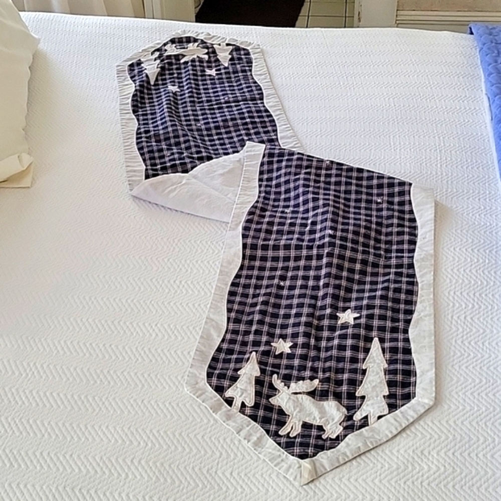 Vintage Holiday Blue Plaid Table Runner